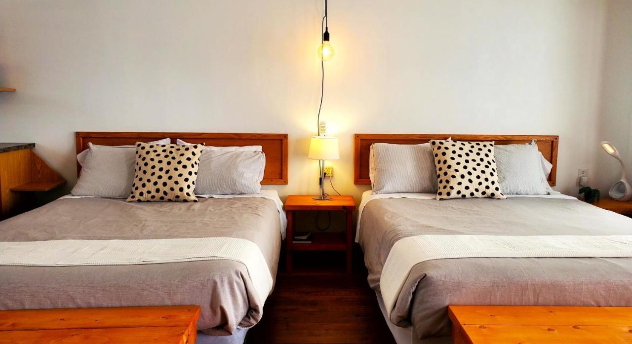 Lofts Fleuve Et Montagnes Motel Sainte-Anne-de-Beaupré Eksteriør bilde
