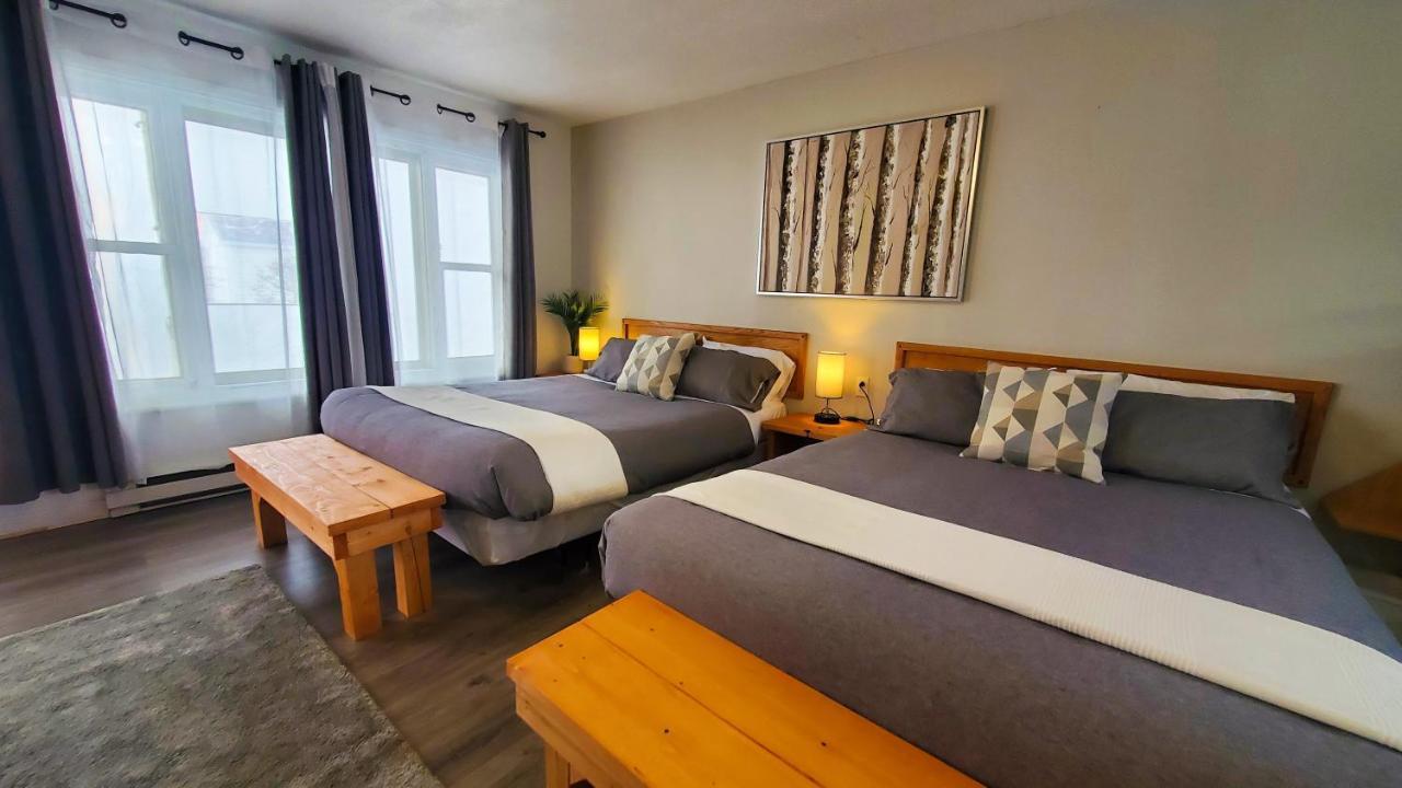 Lofts Fleuve Et Montagnes Motel Sainte-Anne-de-Beaupré Eksteriør bilde