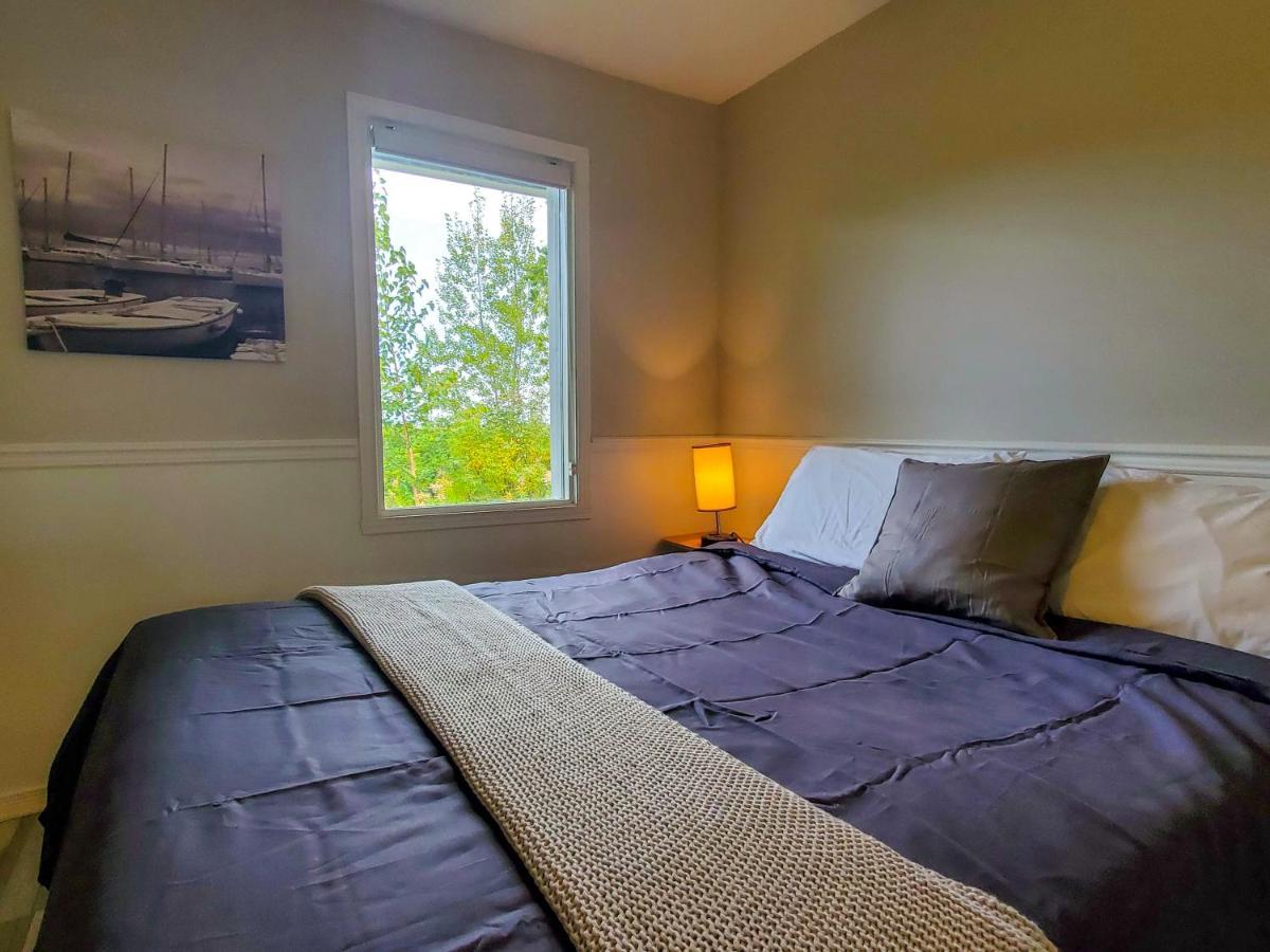 Lofts Fleuve Et Montagnes Motel Sainte-Anne-de-Beaupré Eksteriør bilde