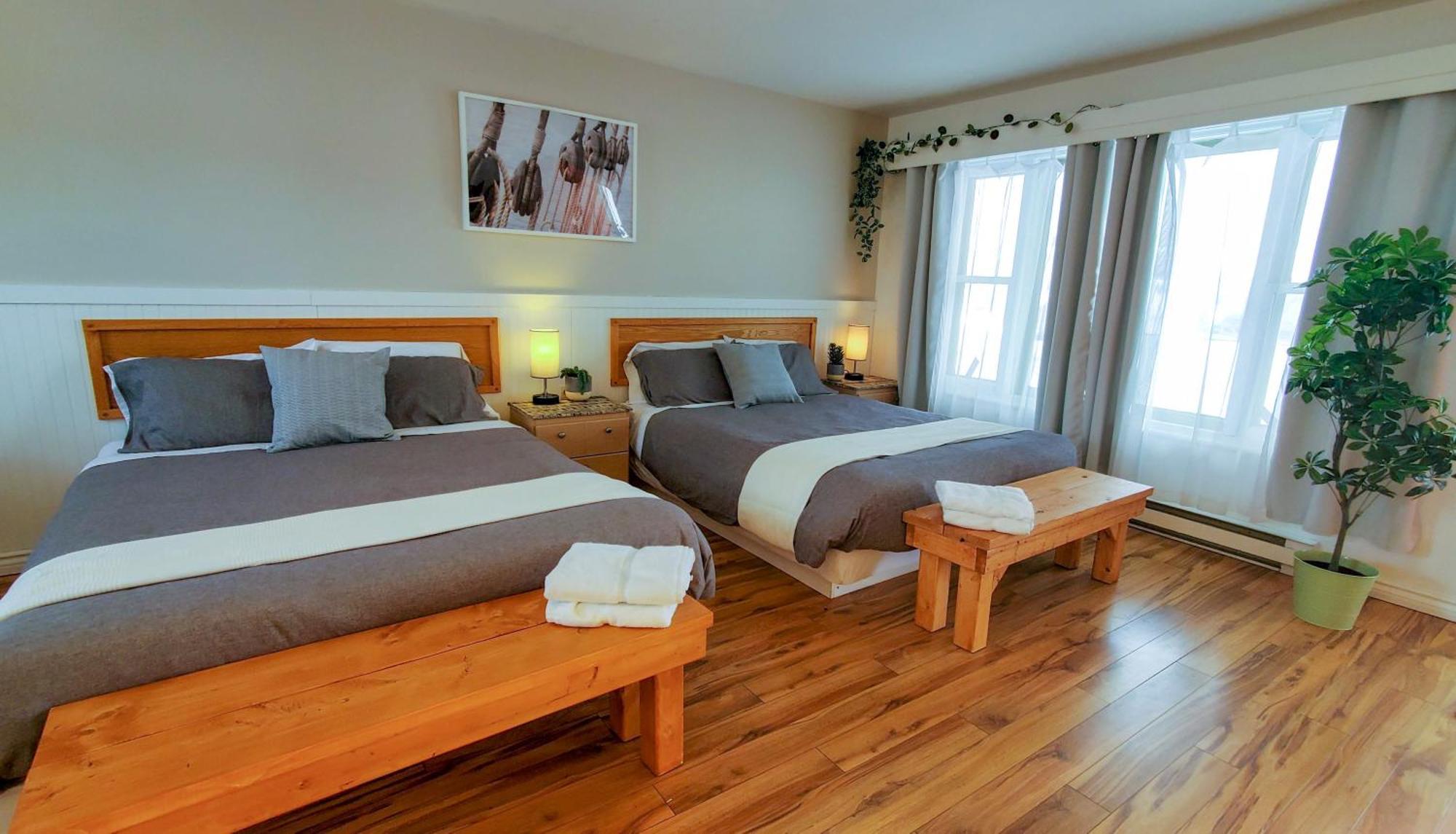 Lofts Fleuve Et Montagnes Motel Sainte-Anne-de-Beaupré Eksteriør bilde